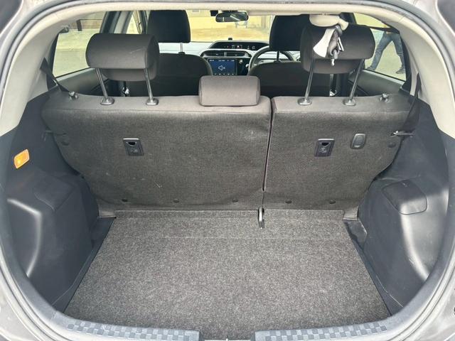 アクア Ｓ　ＴＶ＆ナビ　バックカメラ　ＥＴＣ　キーレスエントリー　プッシュスタート　盗難防止システム　アイドリングストップ　パワーステアリング　パワーウィンドウ　車検整備付き（48枚目）