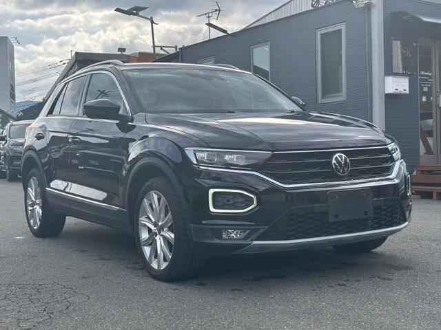 Ｔ－ロック ＴＤＩ　スポーツ　ＥＴＣ　電動リアゲート　バックカメラ　フロントカメラ　ドライブレコーダー　ＴＶ＆ナビ　ターボ　レーンアシスト　アダプティブクルーズコントロール　キーレスエントリー　スマートキー　ＡＷ１８インチ（3枚目）