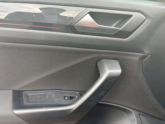 Ｔ－ロック ＴＤＩ　スポーツ　ＥＴＣ　電動リアゲート　バックカメラ　フロントカメラ　ドライブレコーダー　ＴＶ＆ナビ　ターボ　レーンアシスト　アダプティブクルーズコントロール　キーレスエントリー　スマートキー　ＡＷ１８インチ（36枚目）