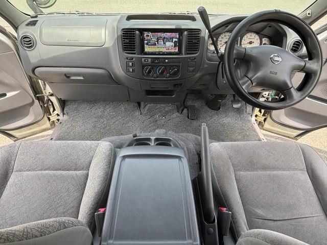 キャラバンコーチ ＧＸ　２．４　ＧＸ　スーパーロング　低床　ハイルーフ　Ｄインナーミラー　後席モニター　カーナビ　バックカメラ（3枚目）