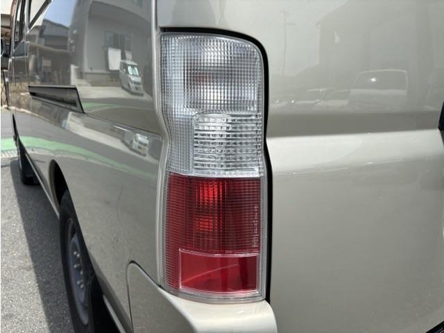 キャラバンコーチ ＧＸ　２．４　ＧＸ　スーパーロング　低床　ハイルーフ　Ｄインナーミラー　後席モニター　カーナビ　バックカメラ（22枚目）