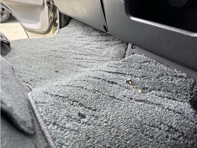 キャラバンコーチ ＧＸ　２．４　ＧＸ　スーパーロング　低床　ハイルーフ　Ｄインナーミラー　後席モニター　カーナビ　バックカメラ（30枚目）