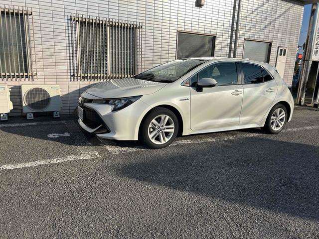 カローラスポーツ ハイブリッドＧ　禁煙車　純正８インチナビ地デジＴＶ　バックカメラ　Ｂｌｕｅｔｏｏｔｈ　ドライブレコーダー　ＥＴＣ　スマートキー　プッシュスターター　オートライト　ＬＥＤヘッドライト　トヨタセーフティーセンス（13枚目）