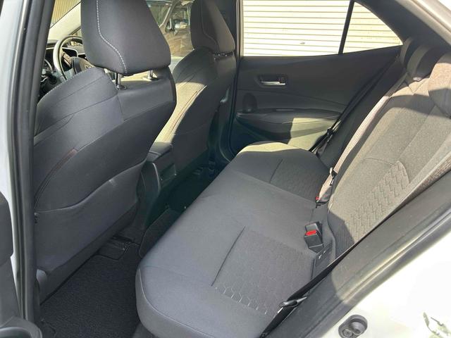 カローラスポーツ ハイブリッドＧ　禁煙車　純正８インチナビ地デジＴＶ　バックカメラ　Ｂｌｕｅｔｏｏｔｈ　ドライブレコーダー　ＥＴＣ　スマートキー　プッシュスターター　オートライト　ＬＥＤヘッドライト　トヨタセーフティーセンス（33枚目）
