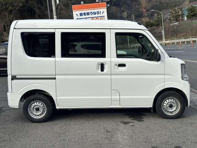 日産 ＮＶ１００クリッパーバン