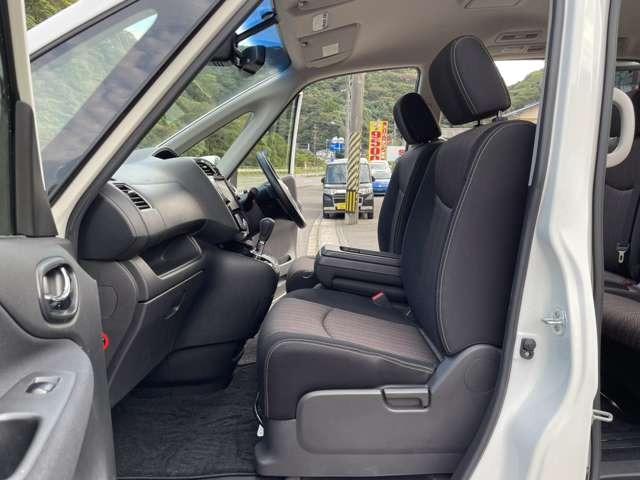 セレナ ハイウェイスター　Ｖセレ＋セーフティＩＩ　ＳＨＶ　メーカーＯＰデカナビ　リヤフリップダウンモニター　両側電動スライドドア　アラウンドビューモニター　クリアランスソナー　ＬＥＤライト（25枚目）