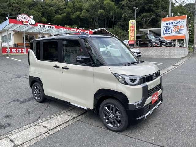 デリカミニ Ｔ　プレミアム　届出済未使用車　アラウンドビューモニター　両側電動スライドドア　ヒルディセントコントロール　オートマチックハイビーム　アダプティブクルーズコントロール（12枚目）