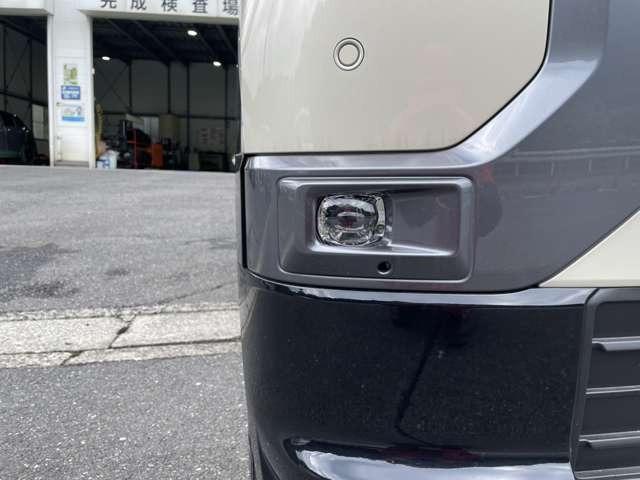 デリカミニ Ｔ　プレミアム　届出済未使用車　アラウンドビューモニター　両側電動スライドドア　ヒルディセントコントロール　オートマチックハイビーム　アダプティブクルーズコントロール（15枚目）