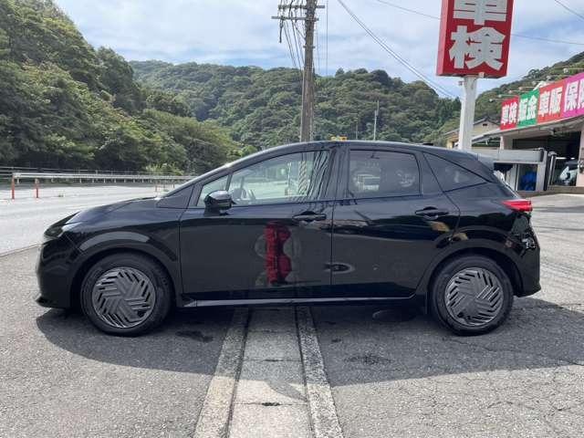 ノート Ｘ　純正ナビ　エマージェンシーブレーキ　禁煙車　アラウンドビューモニター　オートマチックハイビーム　アイドリングストップ　ＬＥＤライト（7枚目）