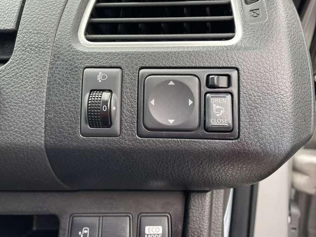 セレナ ハイウェイスター S-ハイブリッド 純正メモリーナビ バックカメラ 電動スライドドア アイドリングストップ スマートキー プッシュスタート セキュリティー クルーズコントロール(22枚目)