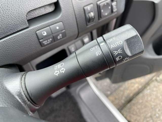 セレナ ハイウェイスター S-ハイブリッド 純正メモリーナビ バックカメラ 電動スライドドア アイドリングストップ スマートキー プッシュスタート セキュリティー クルーズコントロール(29枚目)