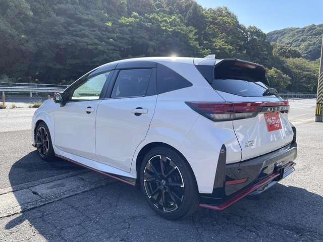 オーラ ニスモ 純正ナビ アラウンドビューモニター エマージェンシーブレーキ スマートミラー 純正前後ドラレコ アイドリングストップ LEDライト(8枚目)