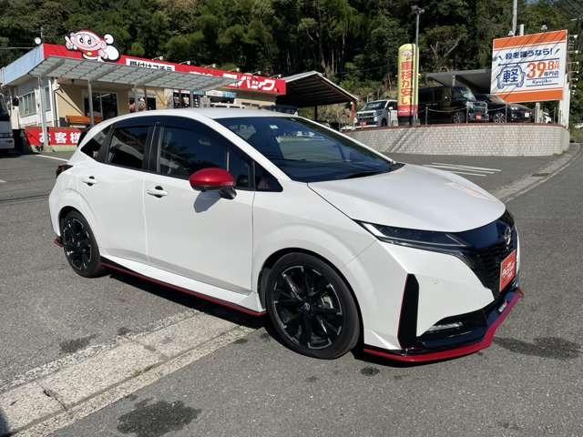 オーラ ニスモ 純正ナビ アラウンドビューモニター エマージェンシーブレーキ スマートミラー 純正前後ドラレコ アイドリングストップ LEDライト(12枚目)