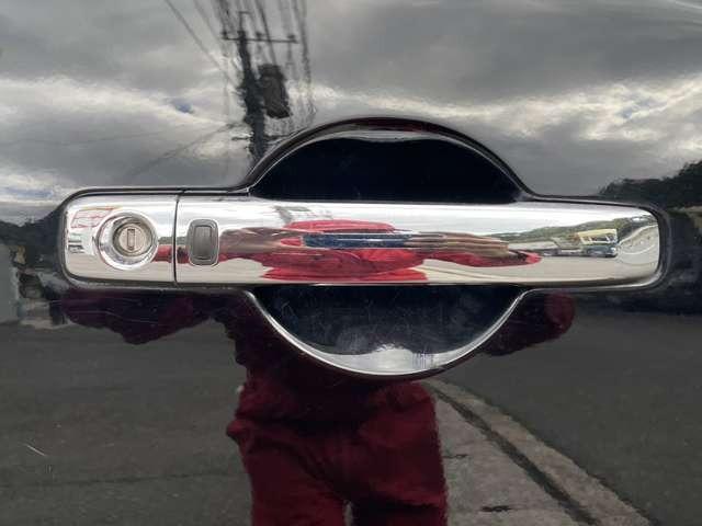 セレナ ２０Ｘ　Ｓ－ハイブリッド　純正ナビ　後席モニター　両側電動スライドドア　ドラレコ　アイドリングストップ　アルミホイール　クルーズコントロール（18枚目）