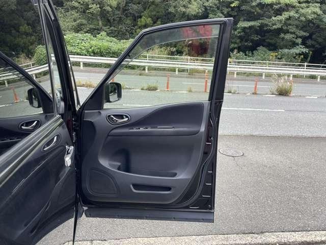 セレナ ２０Ｘ　Ｓ－ハイブリッド　純正ナビ　後席モニター　両側電動スライドドア　ドラレコ　アイドリングストップ　アルミホイール　クルーズコントロール（19枚目）