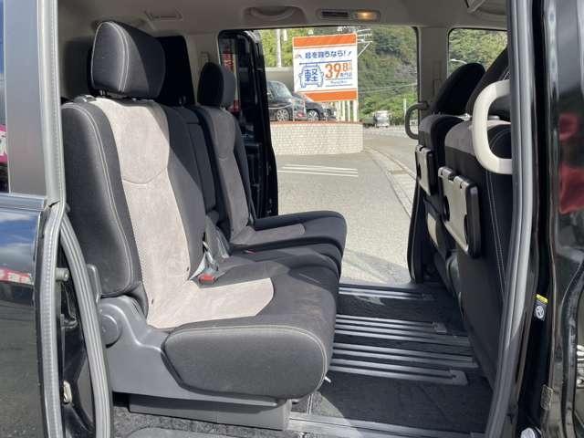 セレナ ２０Ｘ　Ｓ－ハイブリッド　純正ナビ　後席モニター　両側電動スライドドア　ドラレコ　アイドリングストップ　アルミホイール　クルーズコントロール（22枚目）