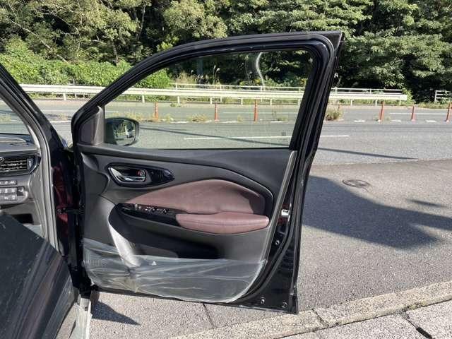 フロンクス ベースグレード 純正9インチナビ フルセグTV HDMI LEDヘッドライト スマートキー プッシュスタート セキュリティー オートマチックハイビーム アイドリングストップ(30枚目)