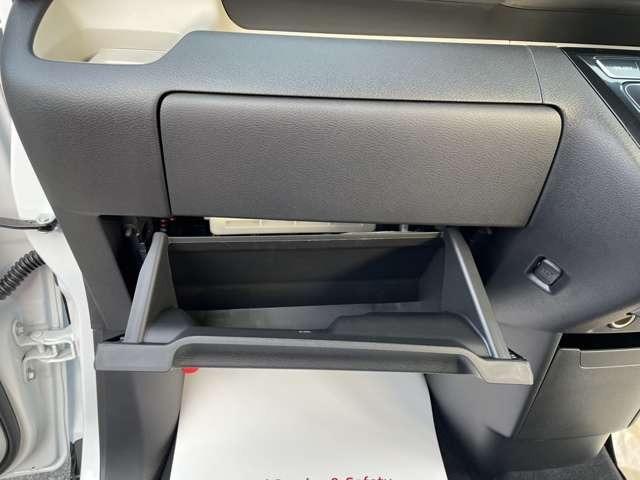 デリカミニ T プレミアム ルーフレール デジタルインナーミラー 全方位カメラ LEDヘッドライト シートヒーター 両側パワースライドドア アイドリングストップ(39枚目)