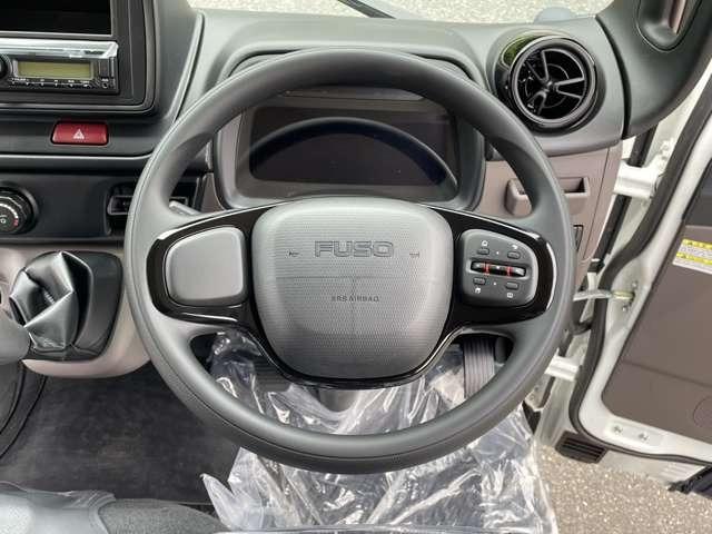 キャンター Wキャブ全低床 ディーゼルターボ フル液晶メーター バックカメラ アイドリングストップ LEDライト スマートキー セキュリティー レーンアシスト(15枚目)