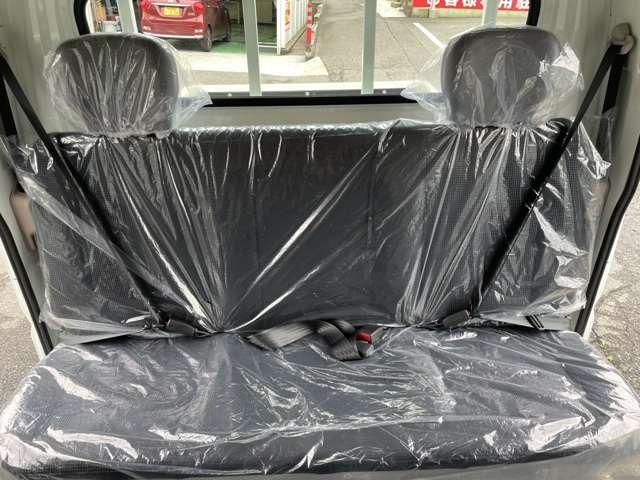 キャンター Wキャブ全低床 ディーゼルターボ フル液晶メーター バックカメラ アイドリングストップ LEDライト スマートキー セキュリティー レーンアシスト(32枚目)