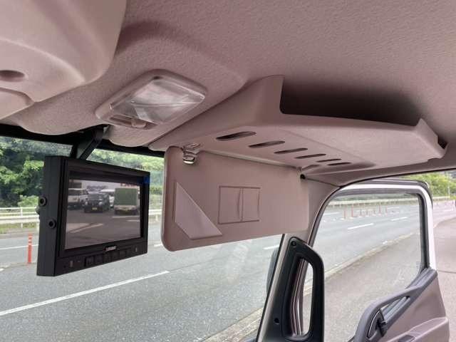 キャンター Wキャブ全低床 ディーゼルターボ フル液晶メーター バックカメラ アイドリングストップ LEDライト スマートキー セキュリティー レーンアシスト(33枚目)