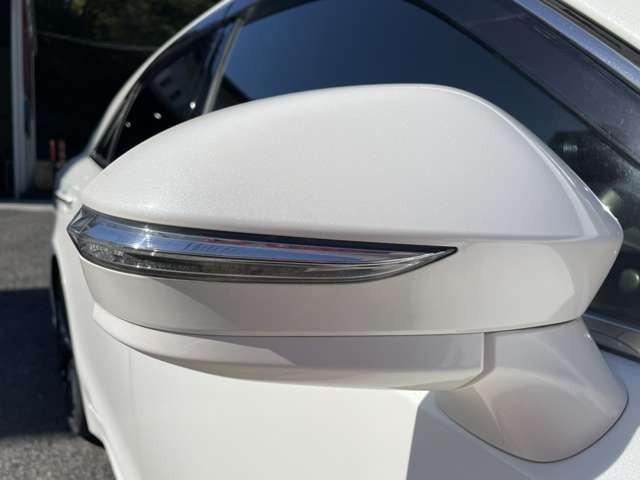 クラウンハイブリッド アスリートＳ　ブラックスタイル　純正ナビ　フルセグＴＶ　バックカメラ　クルコン　ＬＥＤヘッドライト　ＥＴＣ　アイドリングストップ　パワーシート　シートヒーター（16枚目）