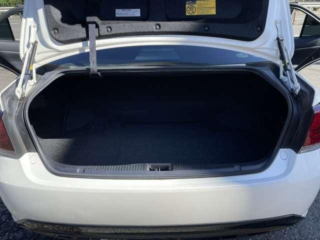 クラウンハイブリッド アスリートＳ　ブラックスタイル　純正ナビ　フルセグＴＶ　バックカメラ　クルコン　ＬＥＤヘッドライト　ＥＴＣ　アイドリングストップ　パワーシート　シートヒーター（26枚目）