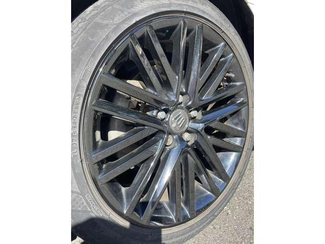 クラウンハイブリッド アスリートＳ　ブラックスタイル　純正ナビ　フルセグＴＶ　バックカメラ　クルコン　ＬＥＤヘッドライト　ＥＴＣ　アイドリングストップ　パワーシート　シートヒーター（52枚目）