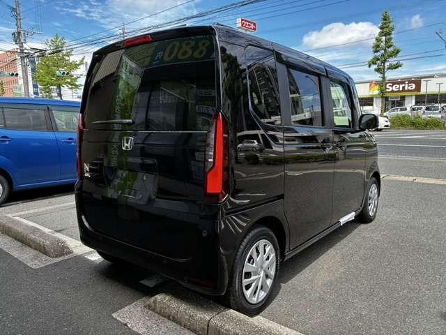 Ｎ－ＢＯＸ ベースグレード　バックカメラ　片側パワースライドドア　スマートキー　プッシュスタート　セキュリティー　アイドリングストップ　レーンアシスト　オートマチックハイビーム（9枚目）