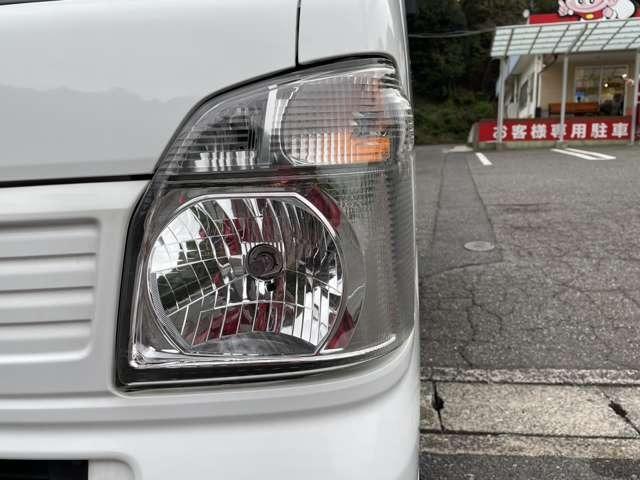 ＮＴ１００クリッパートラック ＤＸ　セーフティパッケージ　ストラーダナビ　エマブレ　オートマチックハイビーム　レーンキープアシスト　三方開（14枚目）