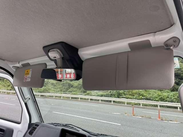 ＮＴ１００クリッパートラック ＤＸ　セーフティパッケージ　ストラーダナビ　エマブレ　オートマチックハイビーム　レーンキープアシスト　三方開（22枚目）