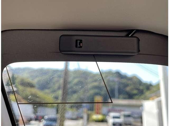 全て自社でできます！フレーム修正／板金塗装／車検／任意保険／ローン取り扱い／ナビ・オーディオ取付／コーティング　なんでもお任せください！！