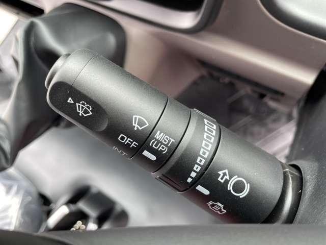 キャンター 全低床ダンプ　ディーゼルターボ　フル液晶メーター　ブル掛　センターピン　コボレーン　電格ミラー　シートビニール掛　スマートキー　ＬＥＤライト（17枚目）