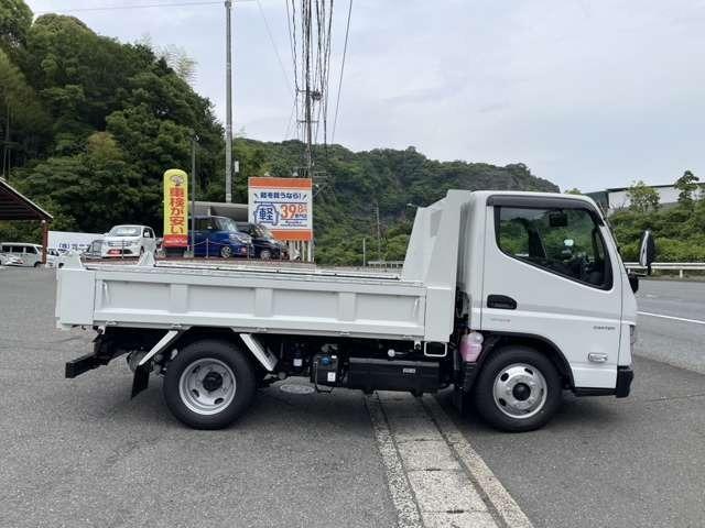 キャンター 全低床ダンプ　ディーゼルターボ　フル液晶メーター　ブル掛　センターピン　コボレーン　電格ミラー　シートビニール掛　スマートキー　ＬＥＤライト（35枚目）