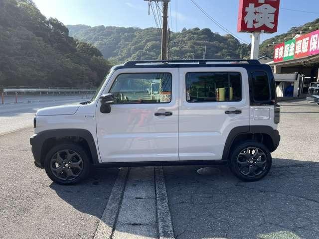 ハスラー タフワイルド 純正メーカーデカナビ 全周囲カメラ ETC オートマチックハイビーム スマートキー プッシュスタート セキュリティー アイドリングストップ(9枚目)