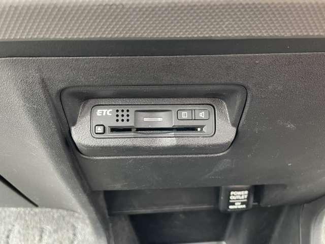 フリードハイブリッド ジャストセレクション 純正9インチナビ 両側電動ドア ETC ハーフレザーシート スマートキー セキュリティー アイドリングストップ HIDライト(32枚目)