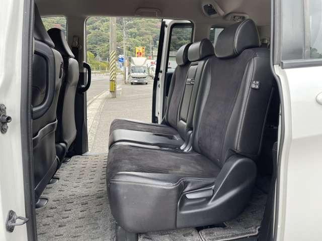 フリードハイブリッド ジャストセレクション 純正9インチナビ 両側電動ドア ETC ハーフレザーシート スマートキー セキュリティー アイドリングストップ HIDライト(42枚目)