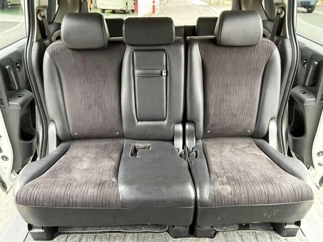 フリードハイブリッド ジャストセレクション 純正9インチナビ 両側電動ドア ETC ハーフレザーシート スマートキー セキュリティー アイドリングストップ HIDライト(43枚目)