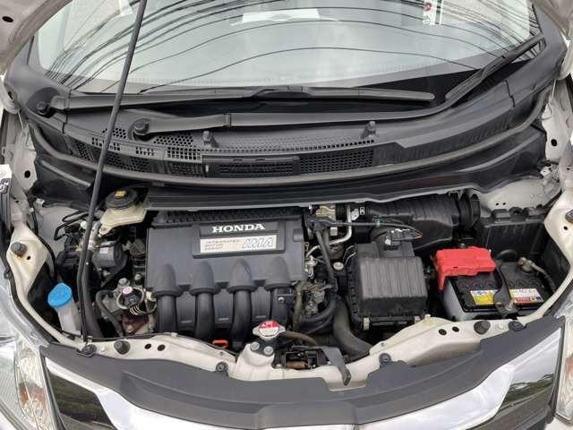 フリードハイブリッド ジャストセレクション 純正9インチナビ 両側電動ドア ETC ハーフレザーシート スマートキー セキュリティー アイドリングストップ HIDライト(47枚目)