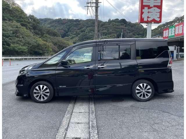 セレナ ハイウェイスター　プロパイロットエディション　純正ナビ　バックカメラ　フリップダウンモニター　プロパイロット　両側電動スライドドア　アイドリングストップ　ＬＥＤライト（7枚目）