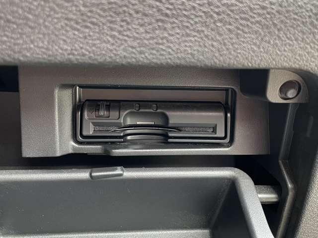 セレナ ハイウェイスター　プロパイロットエディション　純正ナビ　バックカメラ　フリップダウンモニター　プロパイロット　両側電動スライドドア　アイドリングストップ　ＬＥＤライト（32枚目）