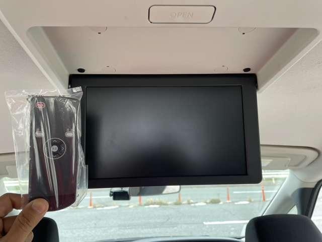 セレナ ハイウェイスター　プロパイロットエディション　純正ナビ　バックカメラ　フリップダウンモニター　プロパイロット　両側電動スライドドア　アイドリングストップ　ＬＥＤライト（48枚目）