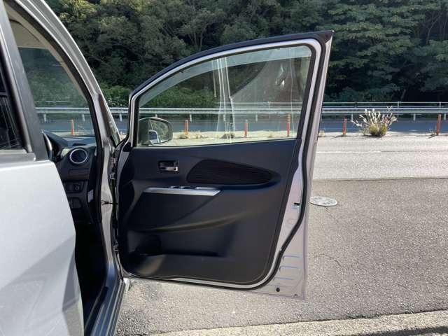 デイズ ハイウェイスター　Ｘ　純正ナビテレビ　アラウンドビューモニター　ＥＴＣ　スマートキー　プッシュスタート　セキュリティー　アイドリングストップ　ＨＩＤライト（22枚目）