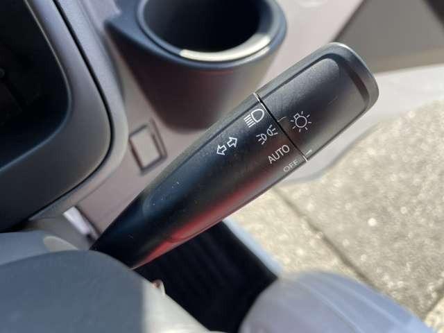 NT100クリッパートラック DX セーフティパッケージ AT ストラーダナビ エマージェンシーブレーキ(23枚目)