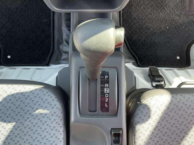 NT100クリッパートラック DX セーフティパッケージ AT ストラーダナビ エマージェンシーブレーキ(27枚目)