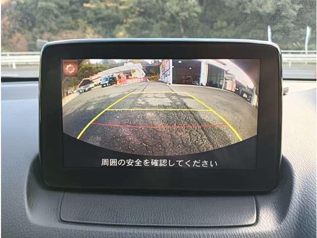 デミオ １３Ｃ　ワンオーナー　純正ナビ　バックカメラ　ＥＴＣ　アイドリングストップ　スマートキー　プッシュスタート　セキュリティー（30枚目）
