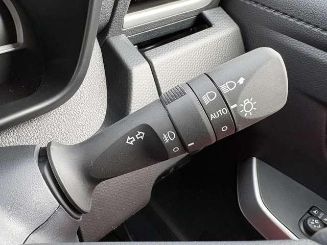 ルーミー カスタムＧ－Ｔ　ディスプレイオーディオ　パノラマビュー　アイドリングストップ　両側パワースライドドア　スマートキー　プッシュスタート　セキュリティー（26枚目）