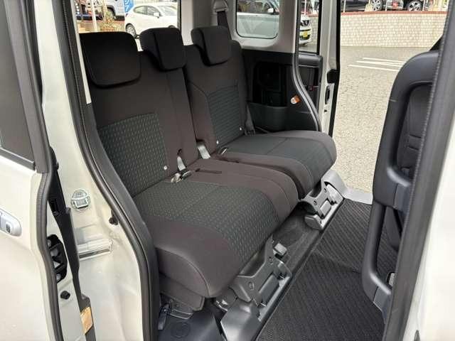 ルーミー カスタムＧ－Ｔ　ディスプレイオーディオ　パノラマビュー　アイドリングストップ　両側パワースライドドア　スマートキー　プッシュスタート　セキュリティー（45枚目）