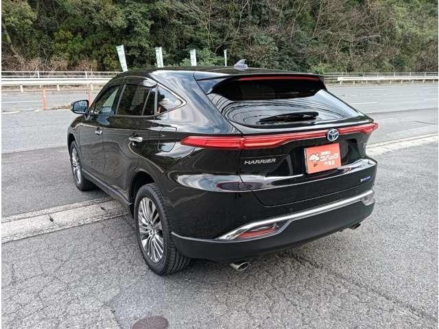 ハリアーハイブリッド Ｚ　パノラマビュー　デジタルインナーミラー　ＬＥＤ　ドラレコ前後　ナビテレビ　オートマチックハイビーム　アダプティブクルーズコントロール（8枚目）