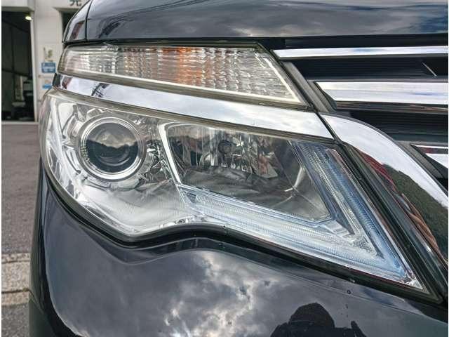 セレナ ハイウェイスター　Ｖセレクション＋セーフティ　ＳＨＶ　純正ナビ　アラビュー　エマージェンシーブレーキ　両側電動スライドドア　アイドリングストップ　スマートキープッシュスタートセキュリティー　ＬＥＤライト（14枚目）